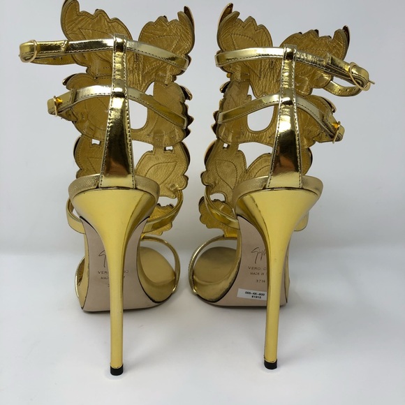 SOLD Giuseppe Zanotti Coline Wings Leather Sandal - Picture 3 of 8